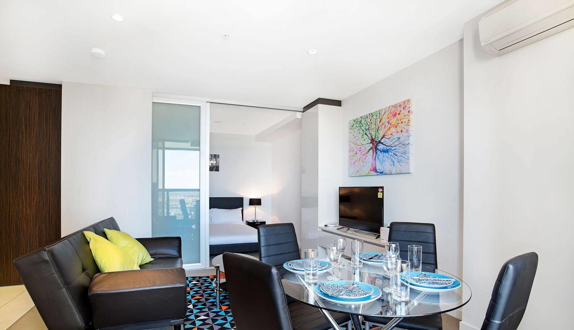 Ifsuites Upper West Side Apartment Melbourne Exterior photo