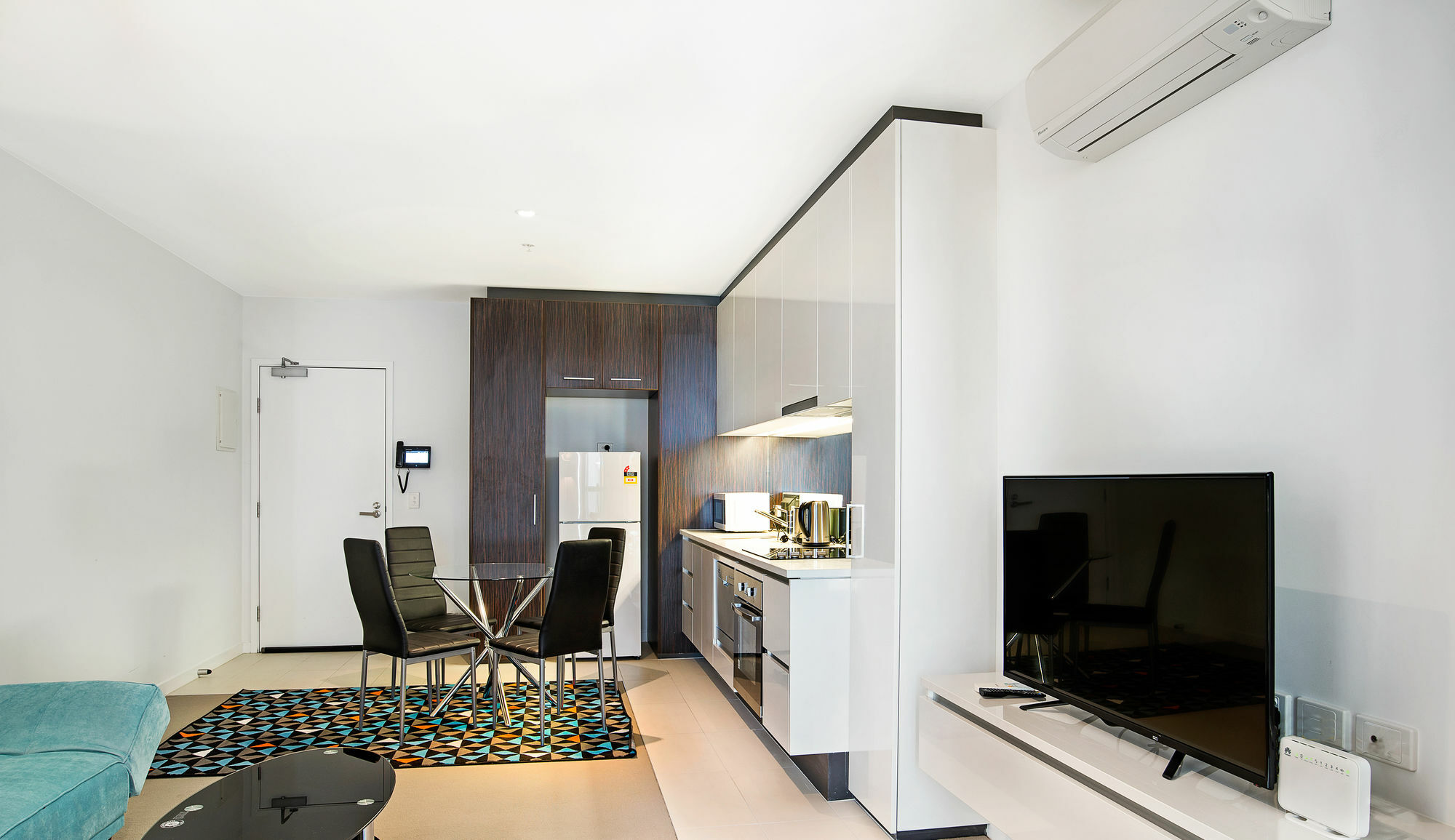 Ifsuites Upper West Side Apartment Melbourne Exterior photo
